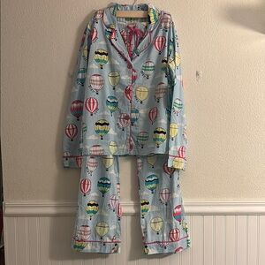 Island Republic Women’s Hot Air Balloon Pajamas, size Medium
